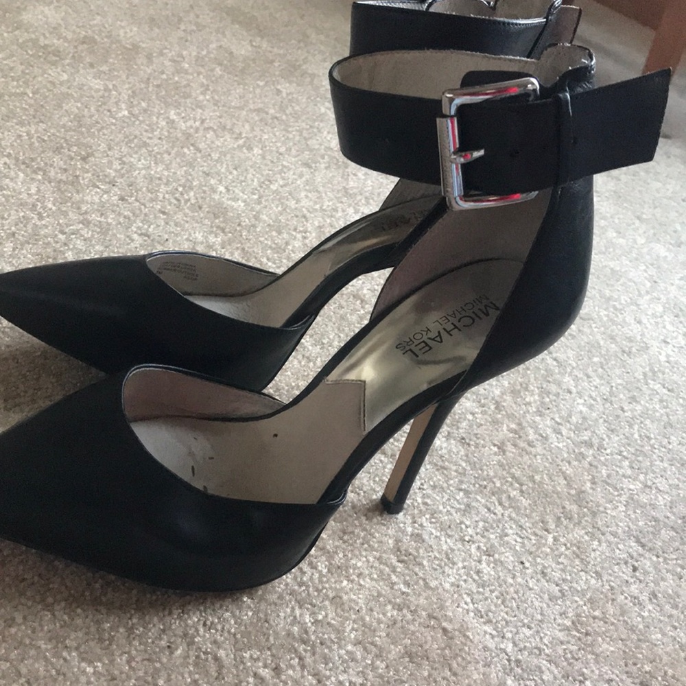 black michael kors stiletto